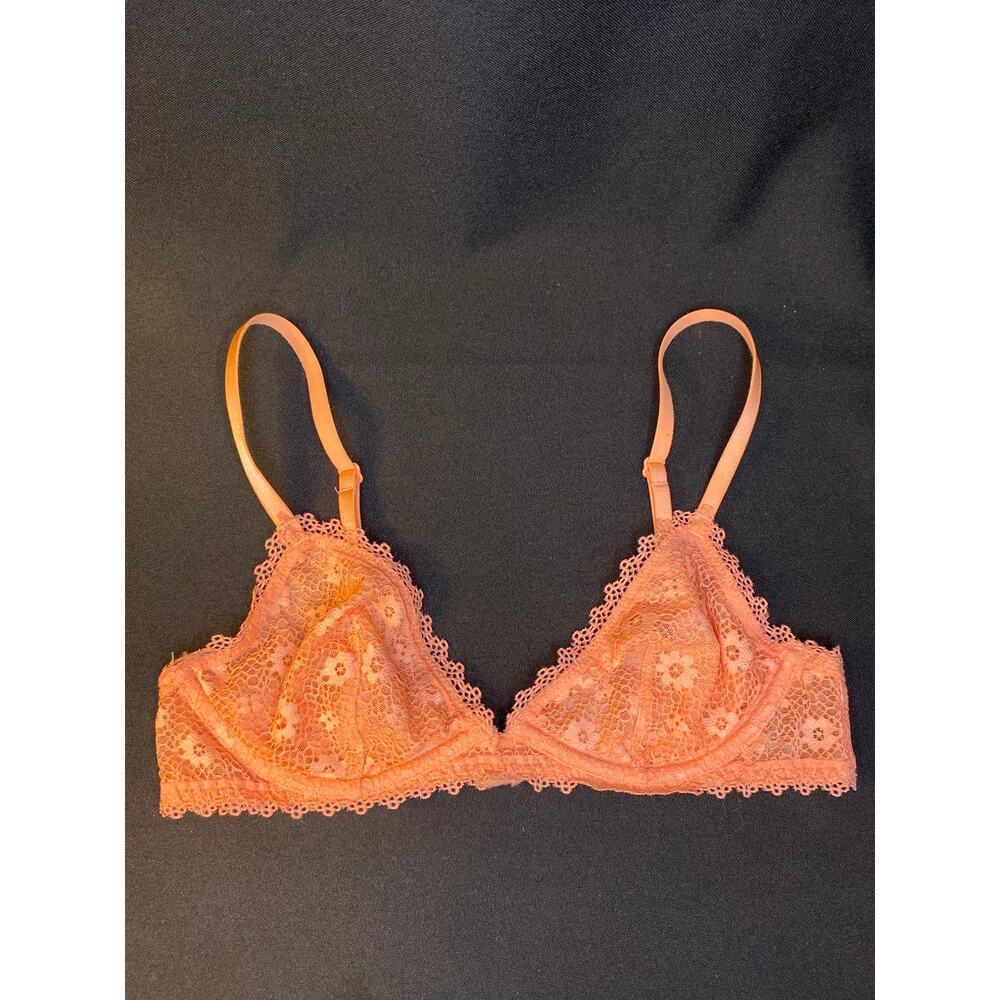 VICTORIAS SECRET BRALETTE Coral Floral Lace Unlined Adjustable XS New